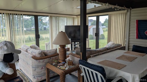 Tiny photo for 36 Pheasant Run Lane, Lancaster, NY 14086 (MLS # B1715231)