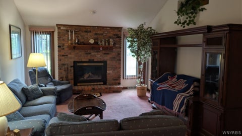 Tiny photo for 36 Pheasant Run Lane, Lancaster, NY 14086 (MLS # B1715231)