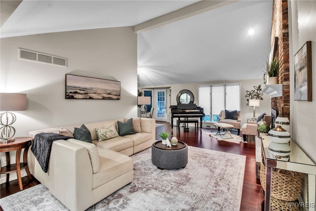 Photo of 235 Old Oak Post Road, Amherst, NY 14051 (MLS # B1653048)