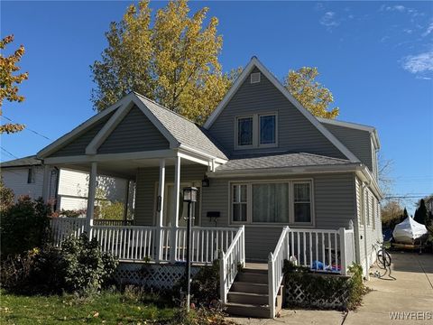 Photo of 307 Grandview Avenue, Tonawanda, NY 14223 (MLS # B1655036)