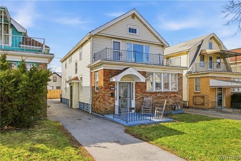 207 Davidson Avenue Buffalo NY 14215