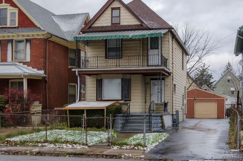 Photo of 1852 Niagara Avenue, Niagara Falls, NY 14305 (MLS # B1655079)