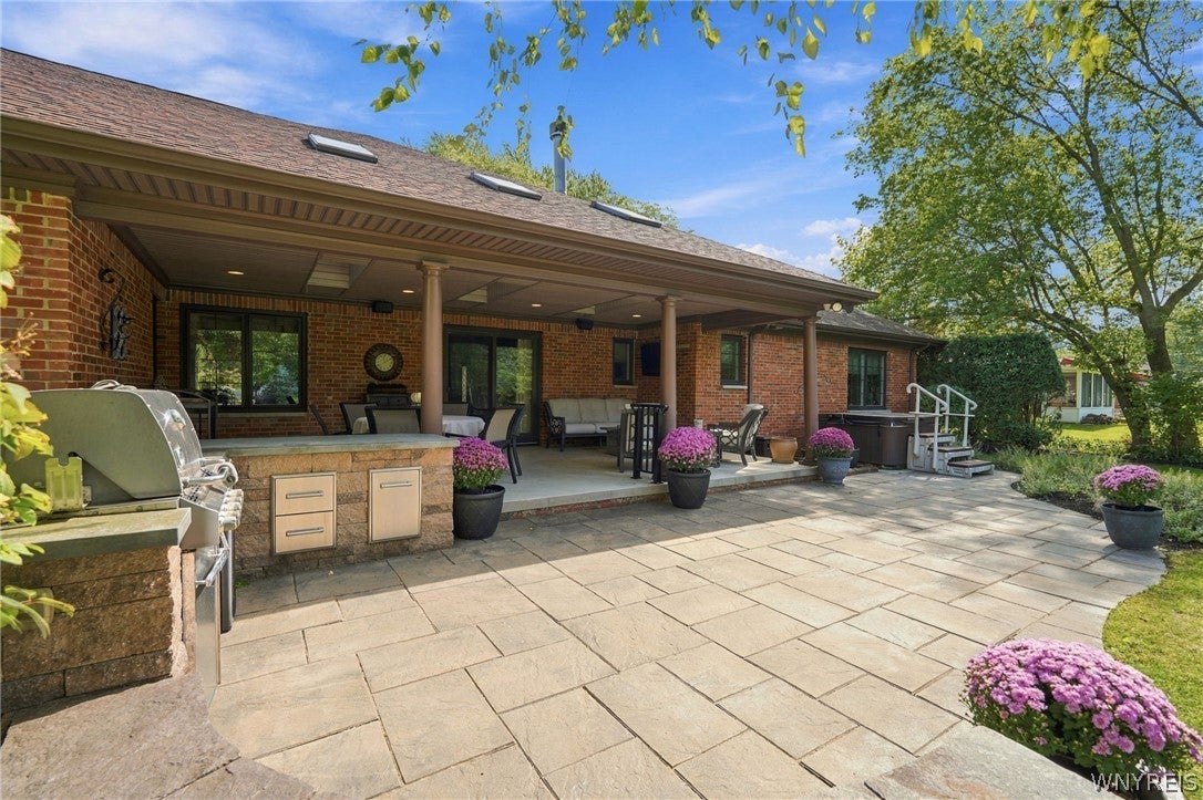 180 Troy Del Way