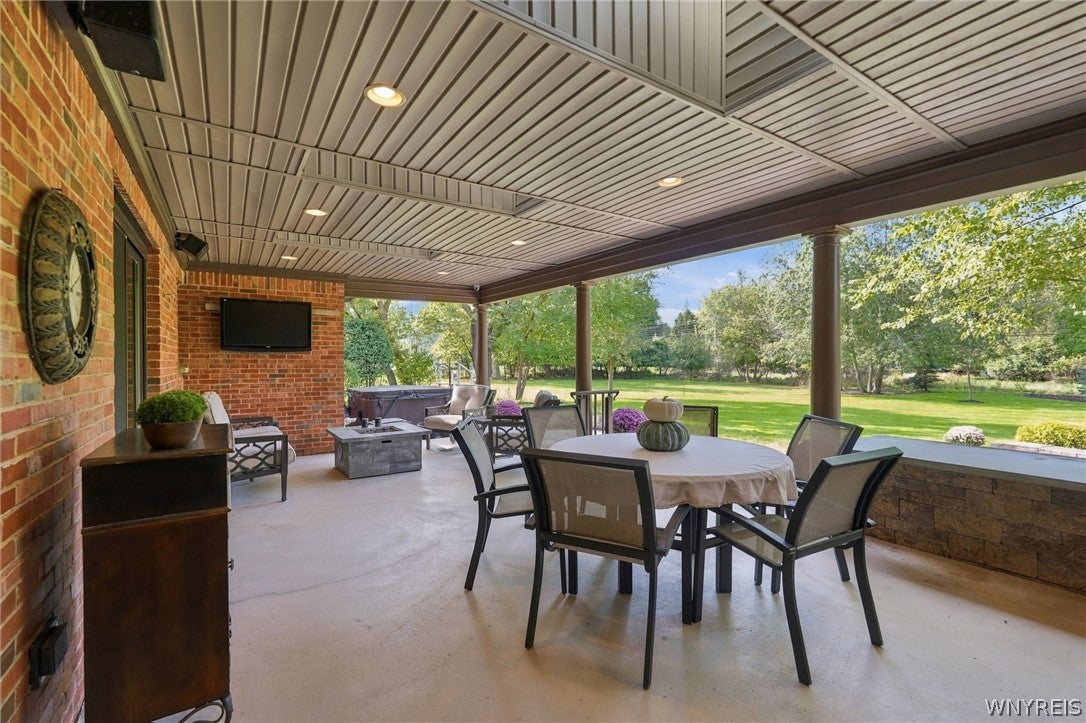 180 Troy Del Way
