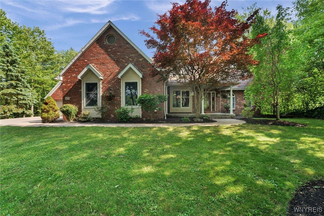 4517 Hidden Hollow Road, Hamburg, New York image 2