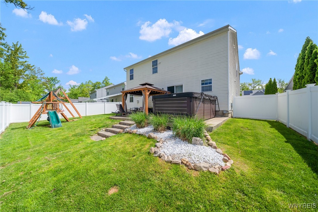 6096 Woodford Drive, Hamburg, New York image 48
