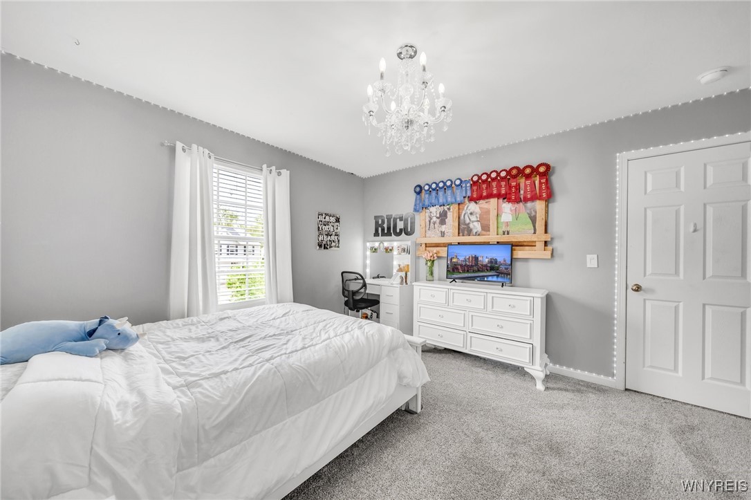 6096 Woodford Drive, Hamburg, New York image 41