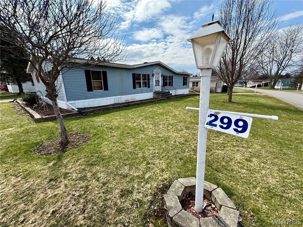 Photo of 299 Southview, Arcade, NY 14009 (MLS # B1670109)