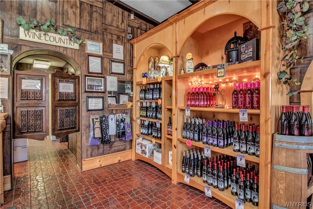 Cambria, New York 14094, United States, ,Commercial,Active,40847