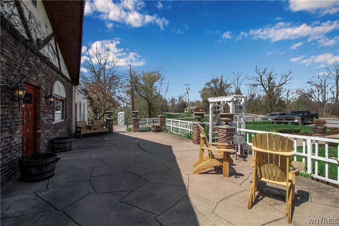 Cambria, New York 14094, United States, ,Commercial,Active,40847