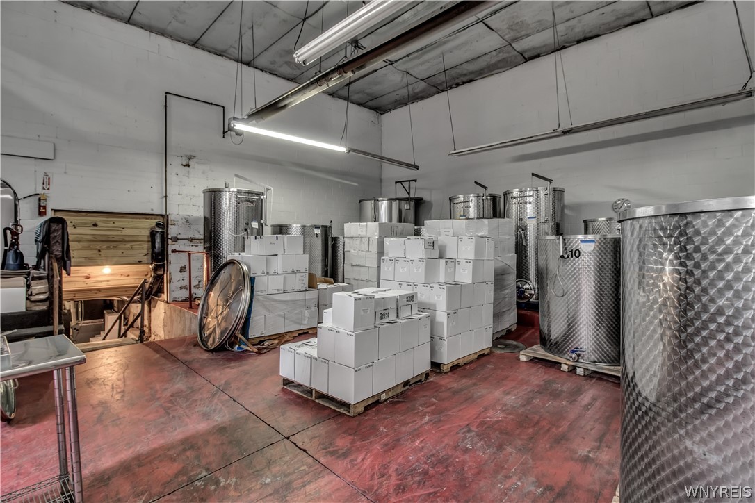 Cambria, New York 14094, United States, ,Commercial,Active,40847