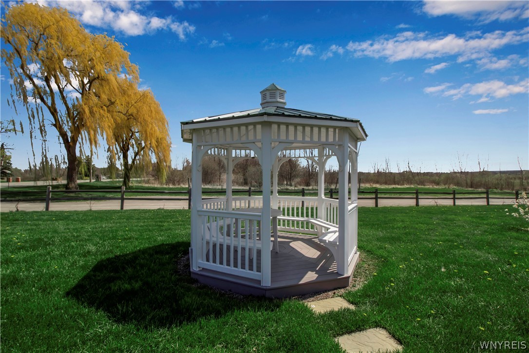 Cambria, New York 14094, United States, ,Commercial,Active,40847