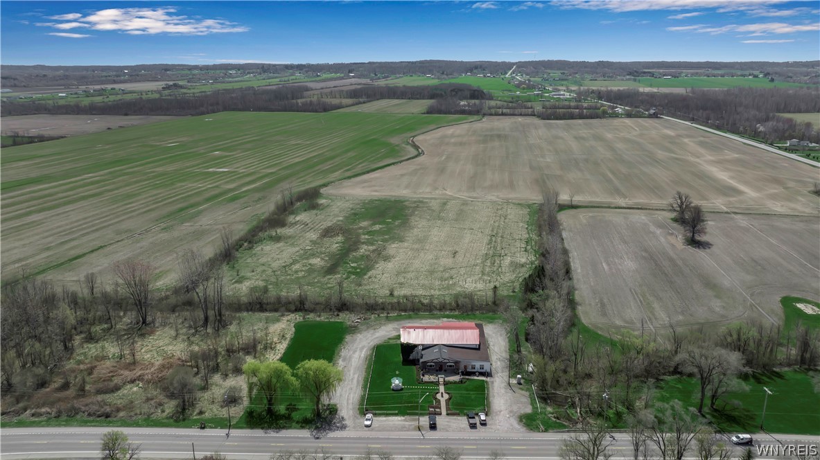 Cambria, New York 14094, United States, ,Commercial,Active,40847