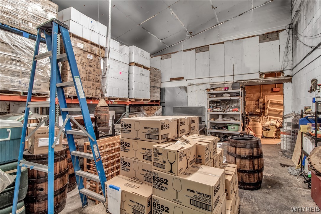 Cambria, New York 14094, United States, ,Commercial,Active,40847