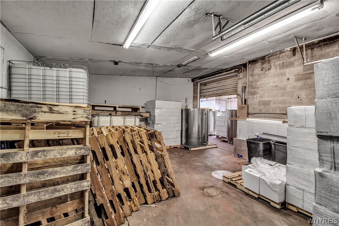 Cambria, New York 14094, United States, ,Commercial,Active,40847