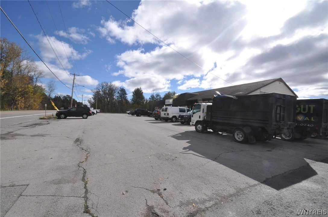 13683 & 13677 Main Road