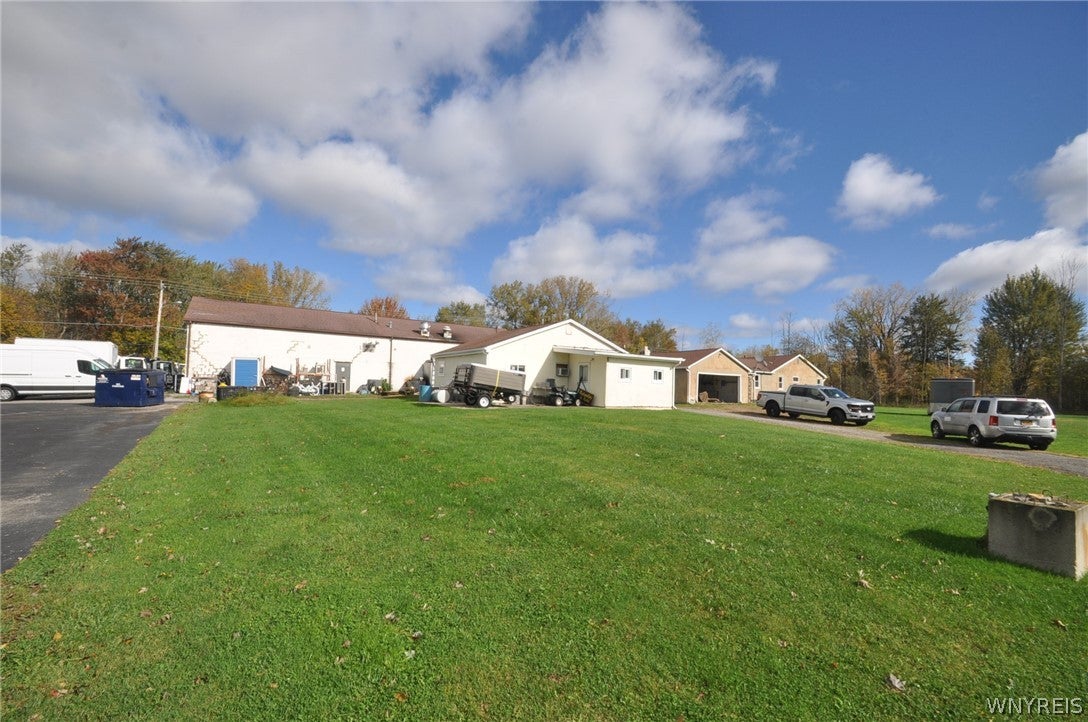 13683 & 13677 Main Road