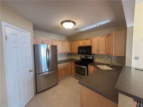 Tiny photo for 4331 Berkley Place #I4, Hamburg, NY 14075 (MLS # B1724389)