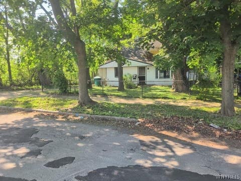 Homes For Sale - 1509 Lafayette Avenue<br/> Niagara Falls, NY 14305
