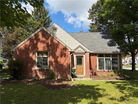 Homes For Sale - 14 Grant Street<br/> Erie County, Lancaster, NY 14086