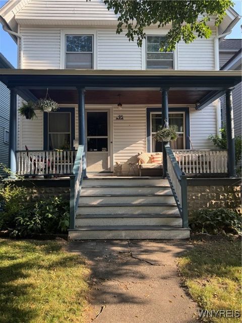 Photo of 95 Russell Street, Buffalo, NY 14214 (MLS # B1654799)