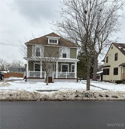 Photo of 58 Court Street, Lancaster, NY 14086 (MLS # B1655165)