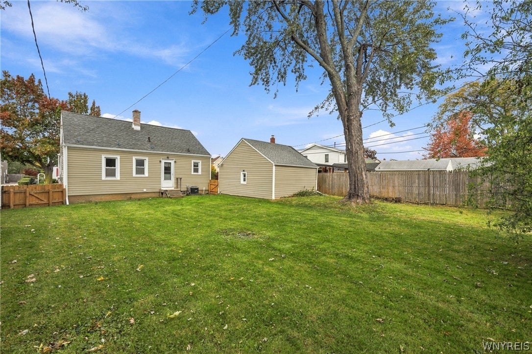 62 Waverly Avenue