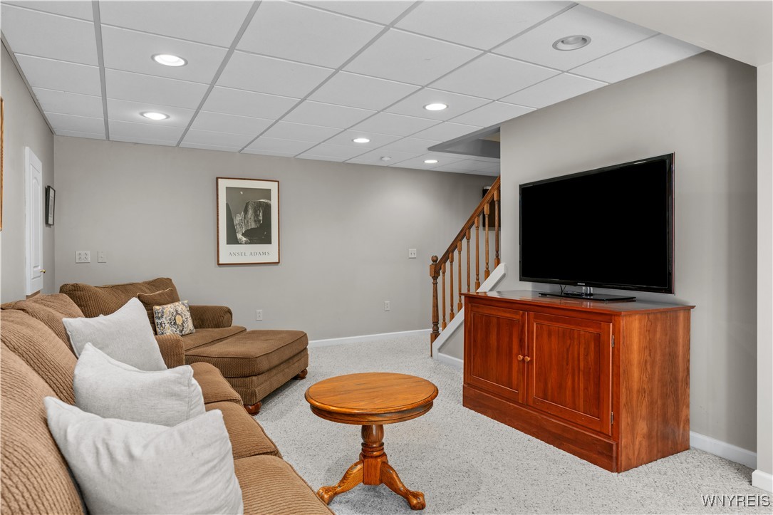 65 Edenfield Road, Penfield, New York image 43