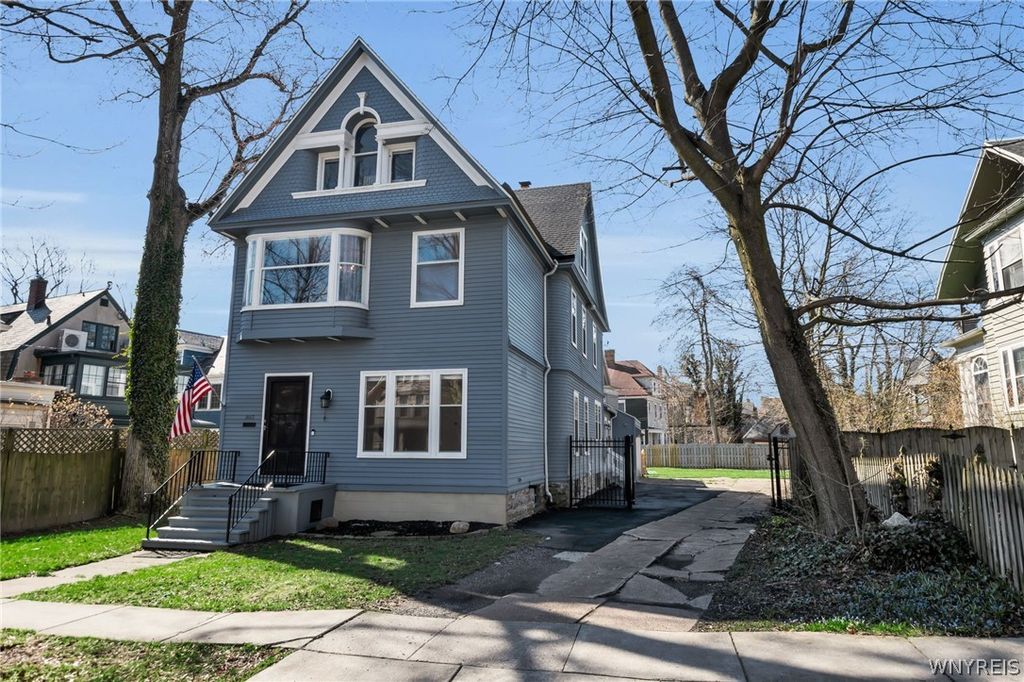 Photo of 887 W Ferry Street, Buffalo, NY 14209 (MLS # B1672814)