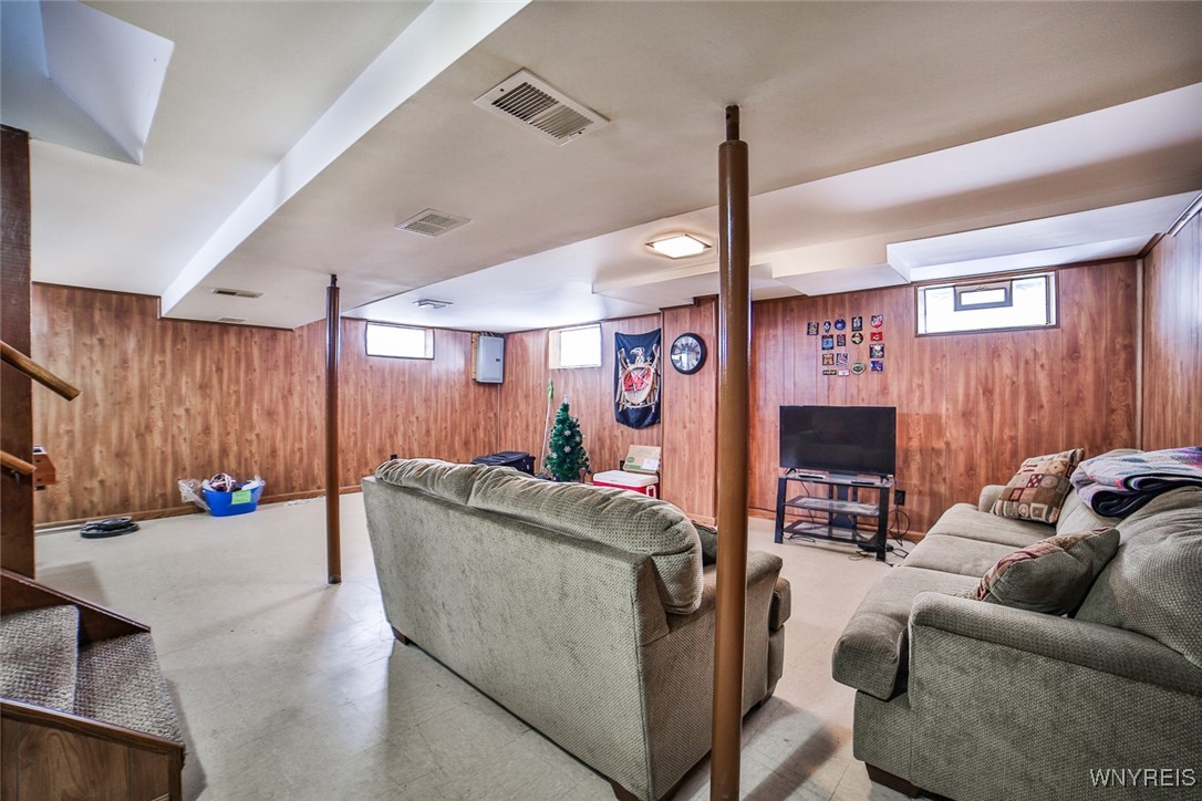117 Raymond Avenue, Cheektowaga, New York image 36