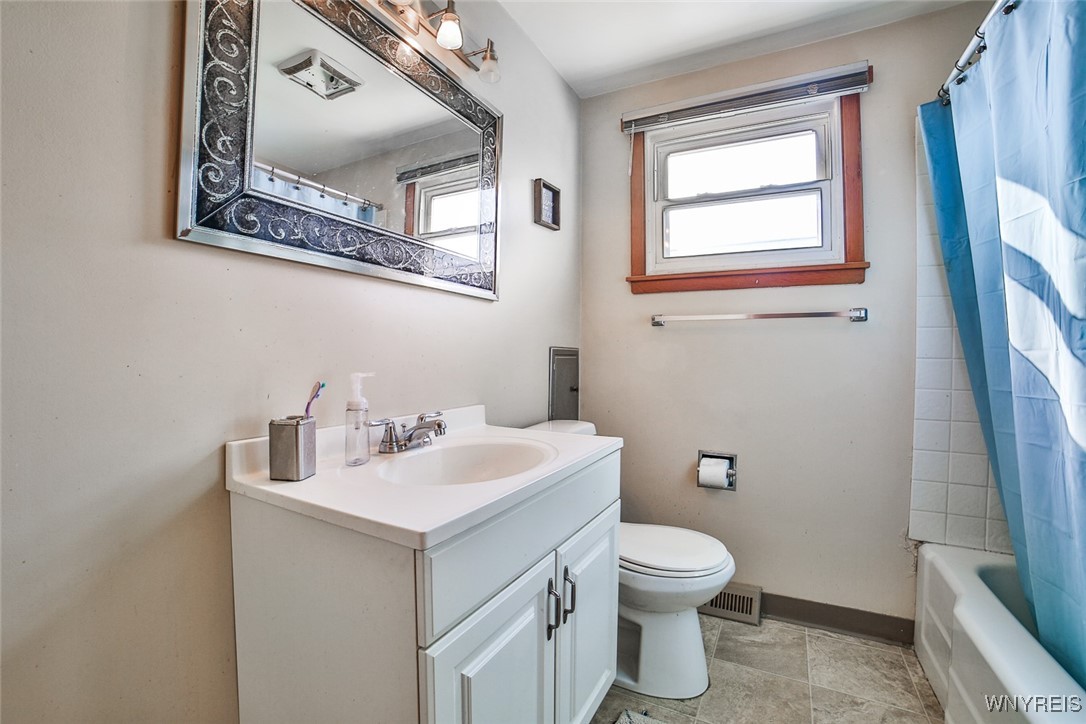 117 Raymond Avenue, Cheektowaga, New York image 32