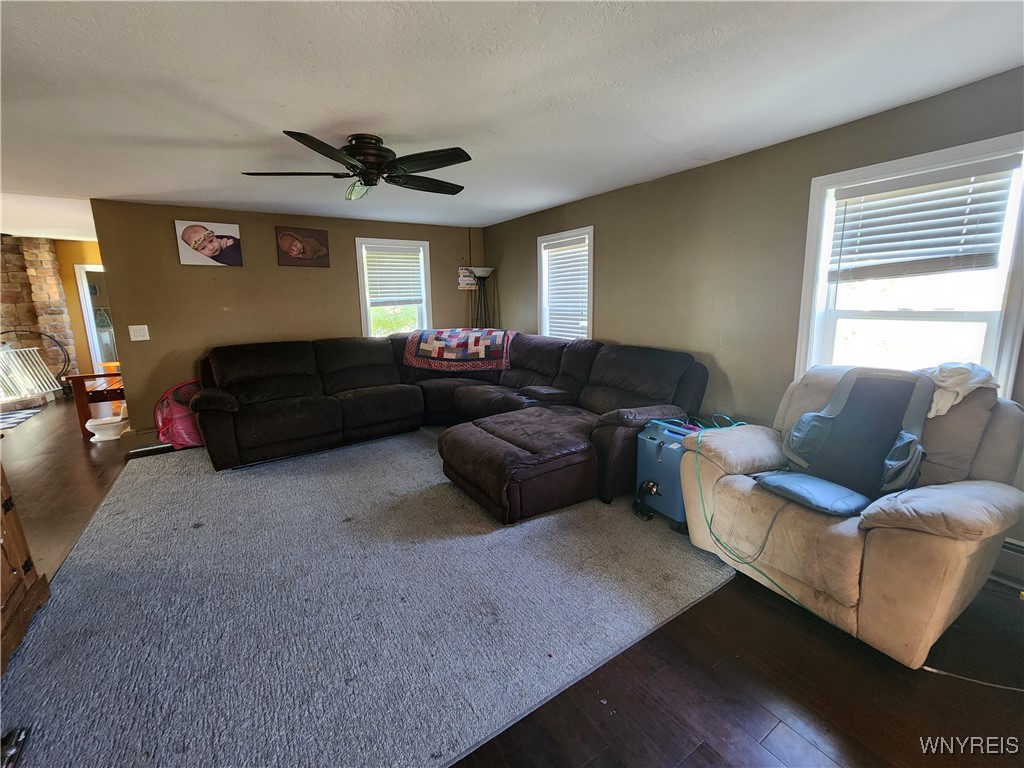 Sweden, New York 14420, United States, 3 Bedrooms Bedrooms, ,3 BathroomsBathrooms,Residential,Pending,40617