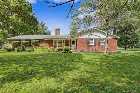 Photo of 4685 Sawmill Road, Clarence, NY 14031 (MLS # B1703212)