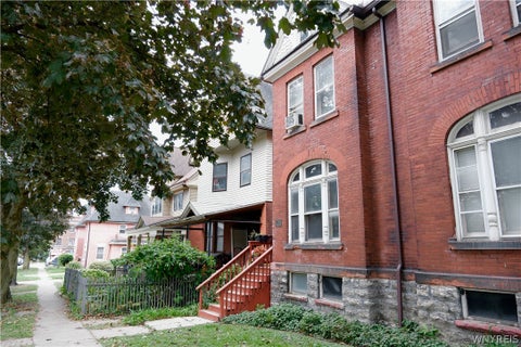 Photo of 120 N Pearl Street #Lower, Buffalo, NY 14202 (MLS # B1716372)
