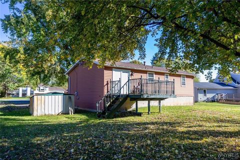 Homes For Sale - 3980 Ridgelea Drive<br/> Newfane, NY 14094