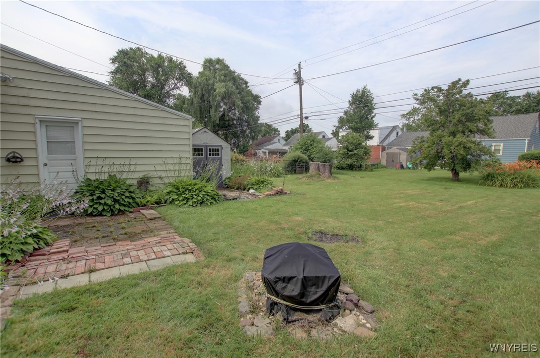 112 Vegola Avenue