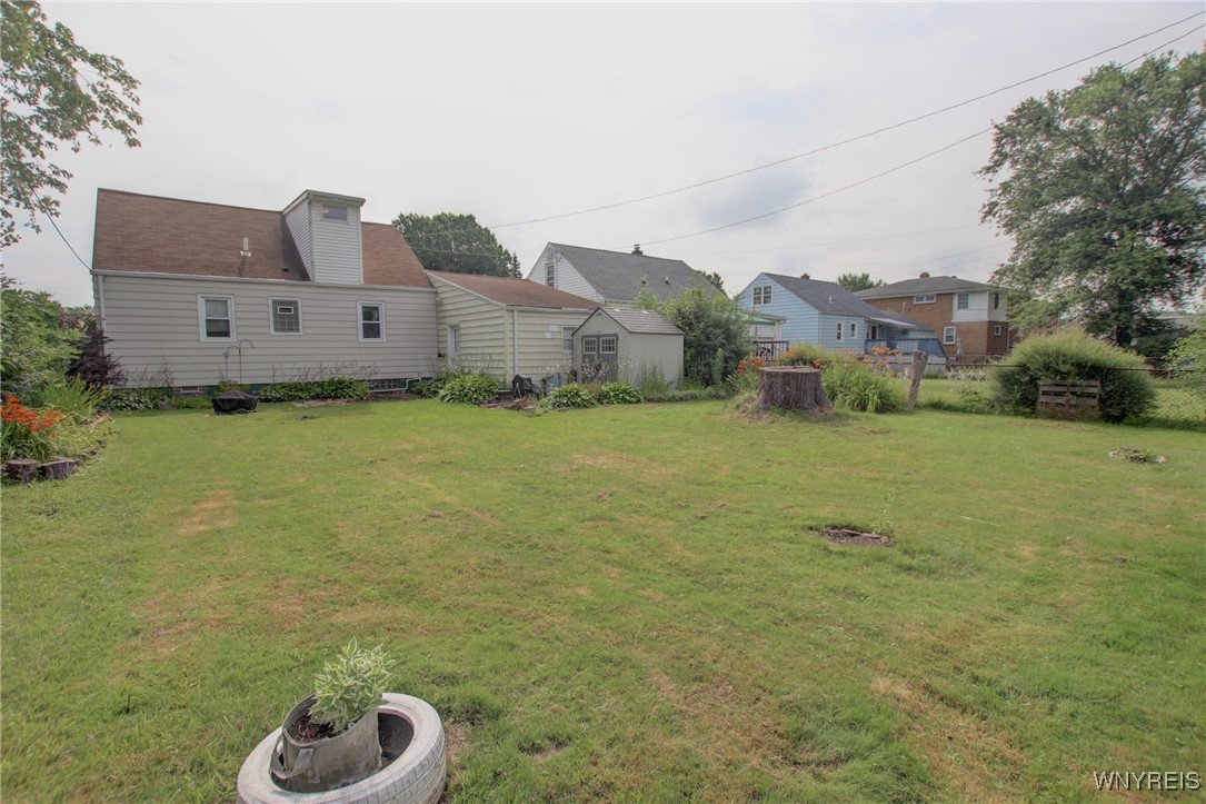112 Vegola Avenue