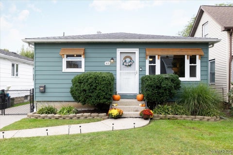 Homes For Sale - 85 Moulton Avenue<br/> Tonawanda, NY 14223