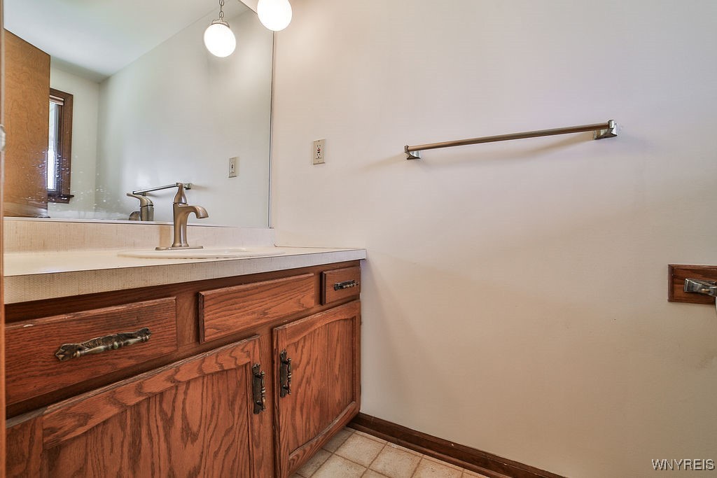 2227 West River Road, Grand Island, New York image 26