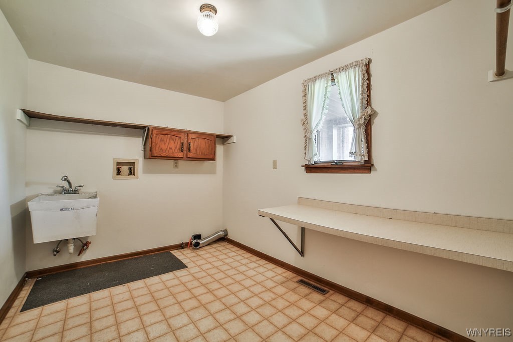 2227 West River Road, Grand Island, New York image 27
