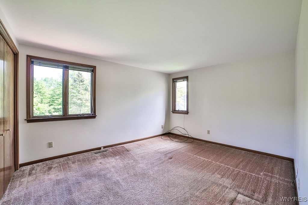 2227 West River Road, Grand Island, New York image 32