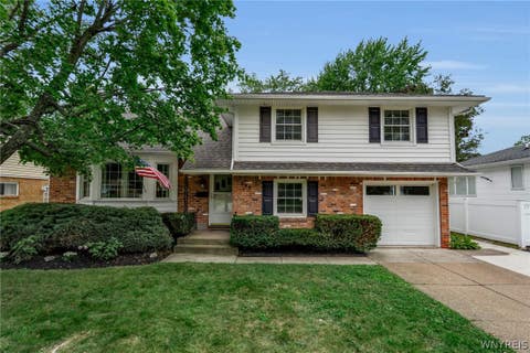 Photo of 298 Donna Lea Boulevard, Amherst, NY 14221 (MLS # B1706873)