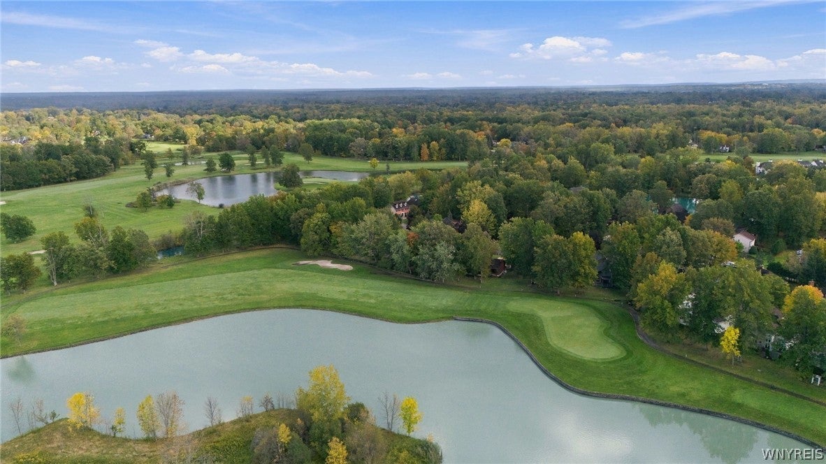 5 Glen Abbey Drive