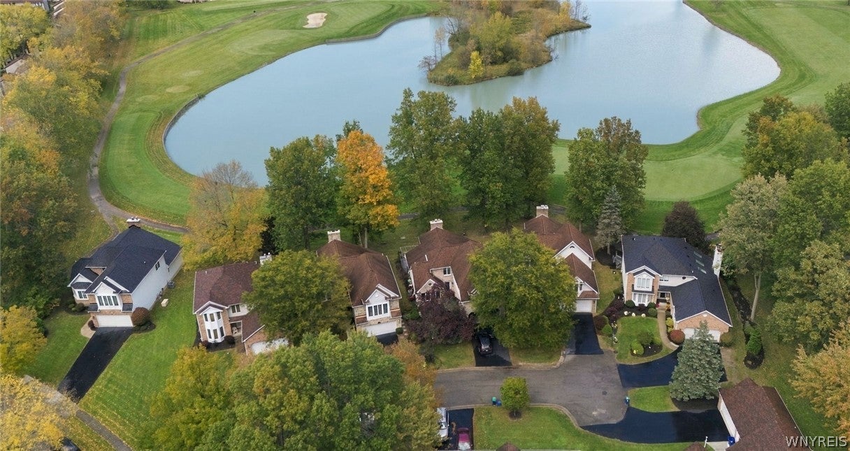 5 Glen Abbey Drive