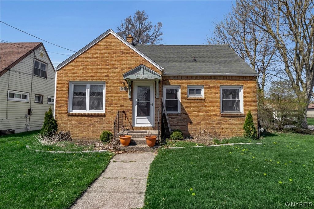 Photo of 4098 Bailey Avenue, Amherst, NY 14226 (MLS # B1677028)