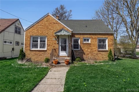 Photo of 4098 Bailey Avenue, Amherst, NY 14226 (MLS # B1677028)