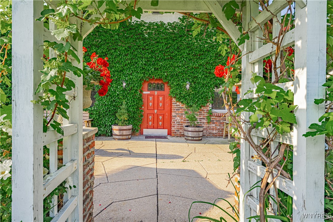 Cambria, New York 14094, United States, ,Commercial,Active,155602