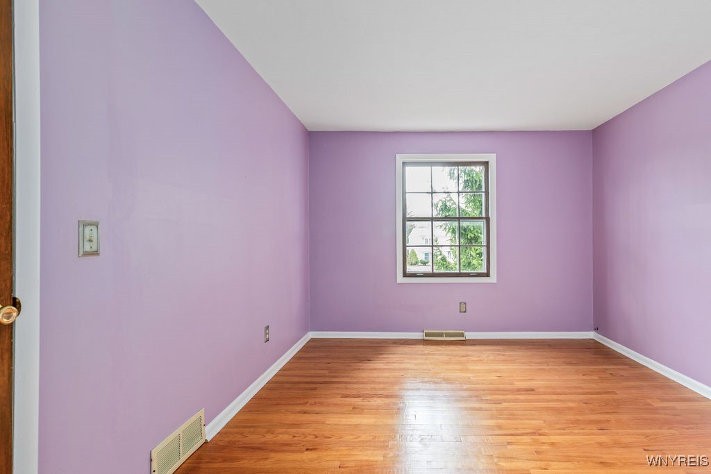 8230 Bitternut Lane, Clay, New York image 30