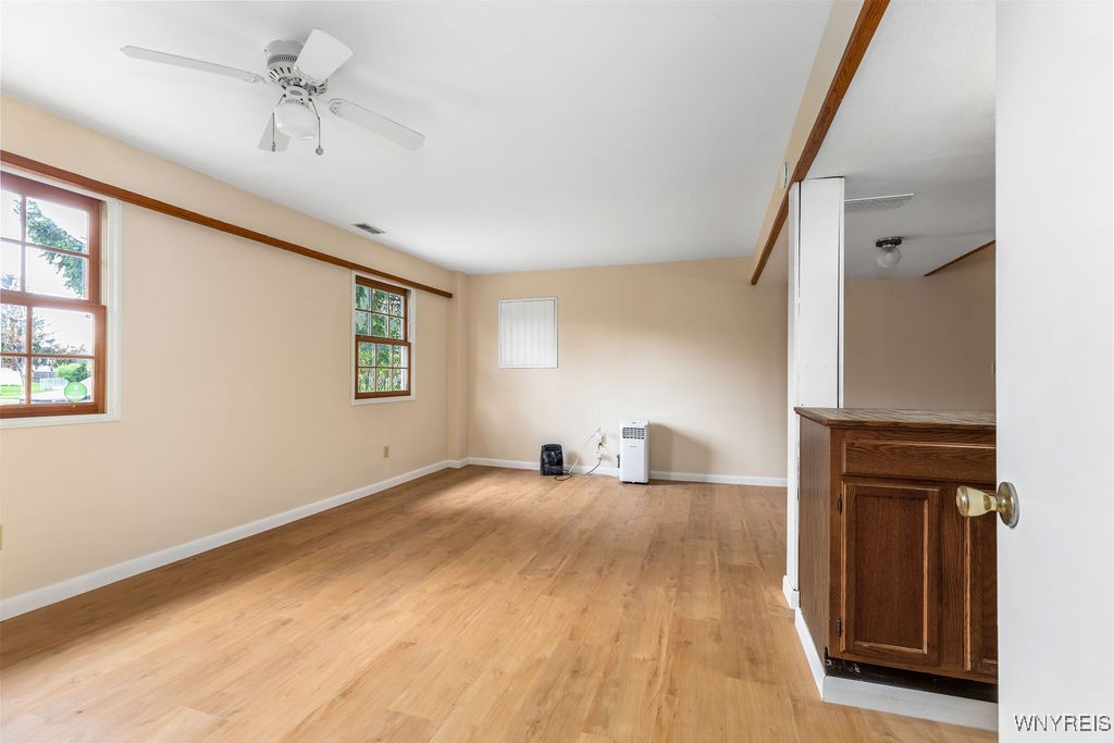 8230 Bitternut Lane, Clay, New York image 33