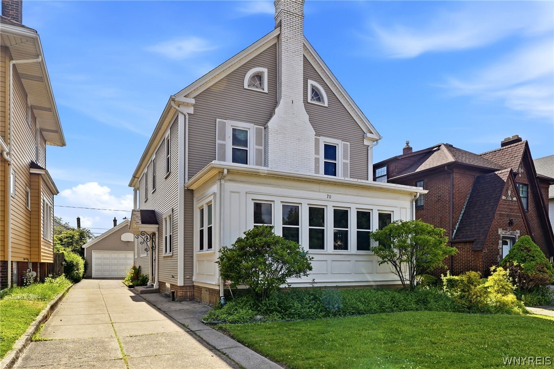 70 Niagara Falls Boulevard